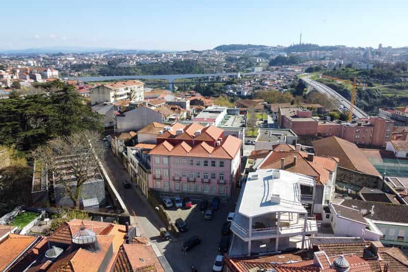 קוֹנדוֹמִינִיוֹן ב Porto, Porto District 11690689