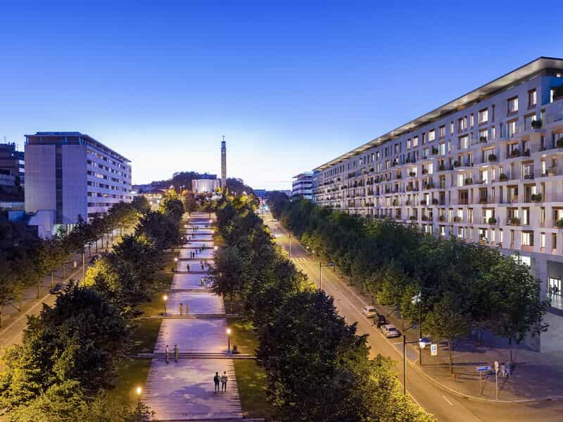 Condominium in Porto, Porto District 11690830