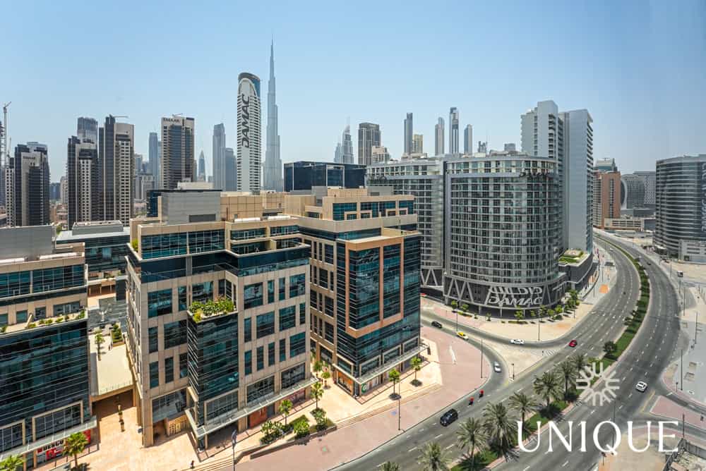 Condominium in دبي, دبي 11691125