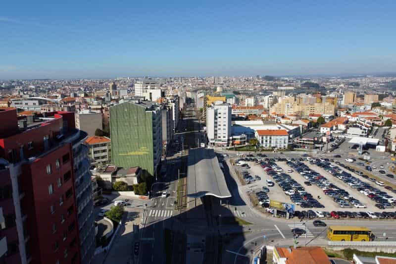 Condominium in Gravelos, Porto 11691304