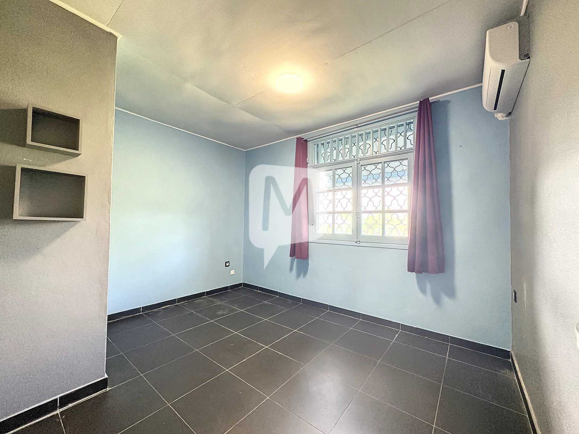 Dom w Remire-Montjoly, Guyane 11691463