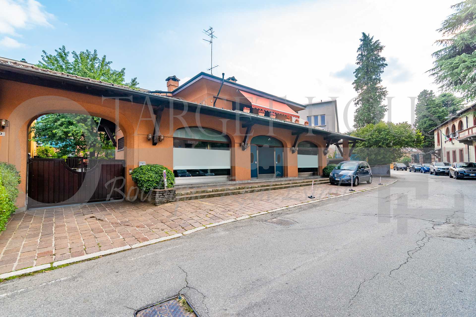 rumah dalam Fino Mornasco, Lombardy 11691981