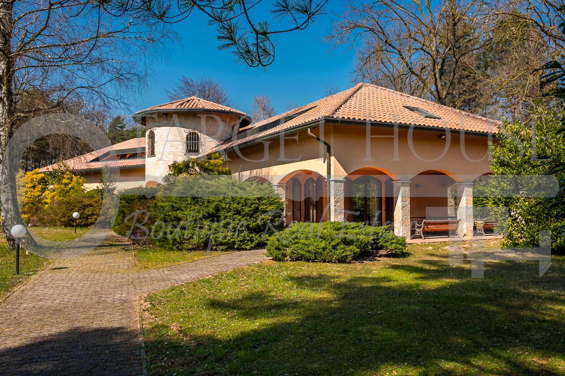 House in Cirimido, Lombardy 11691983