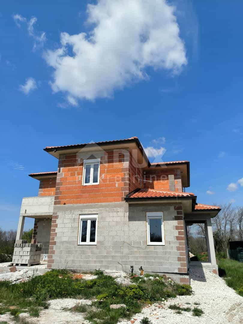 Hus i Zminj, Istarska Zupanija 11692031