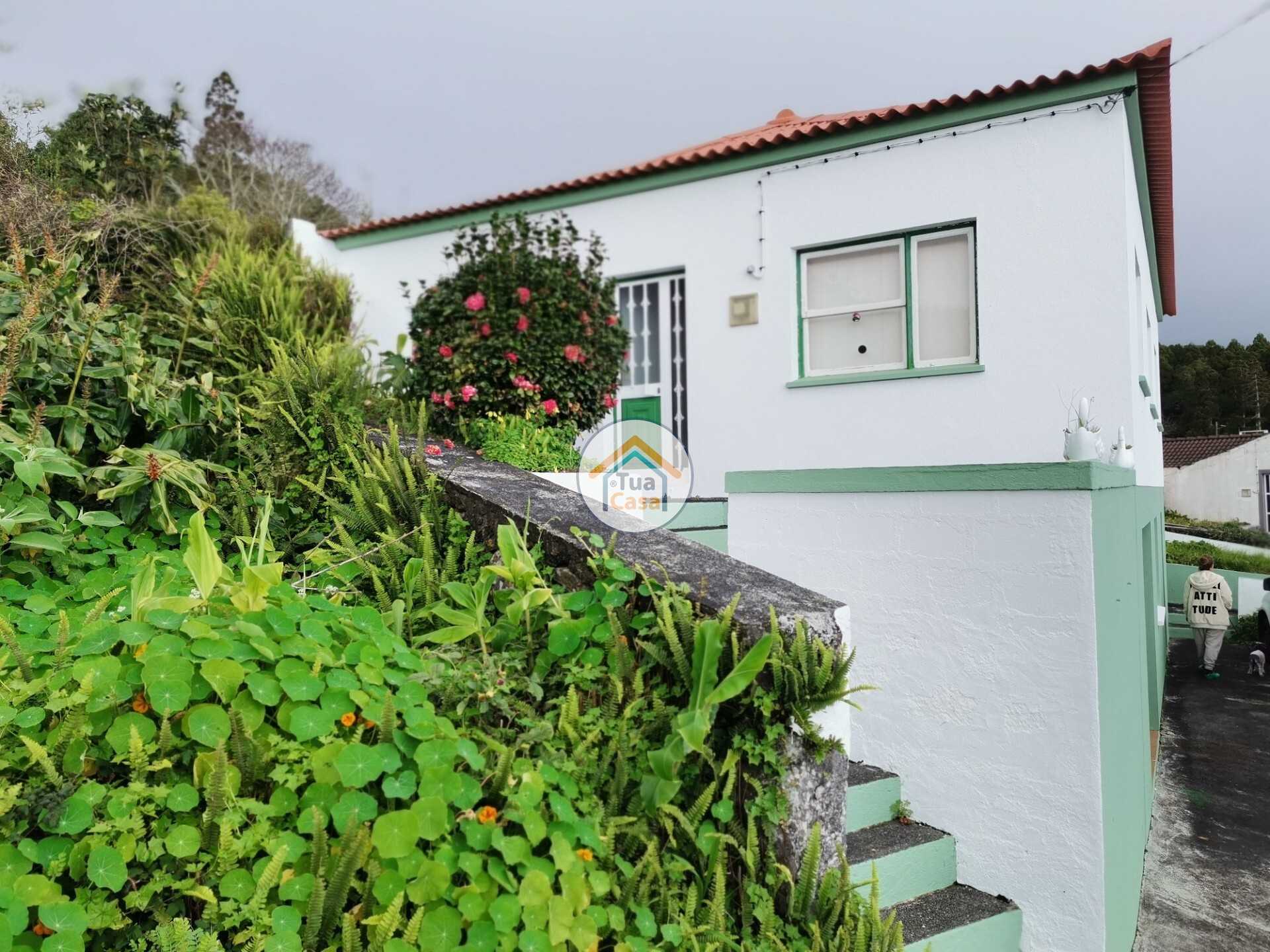 жилой дом в Кальета, Азорские острова 11692041