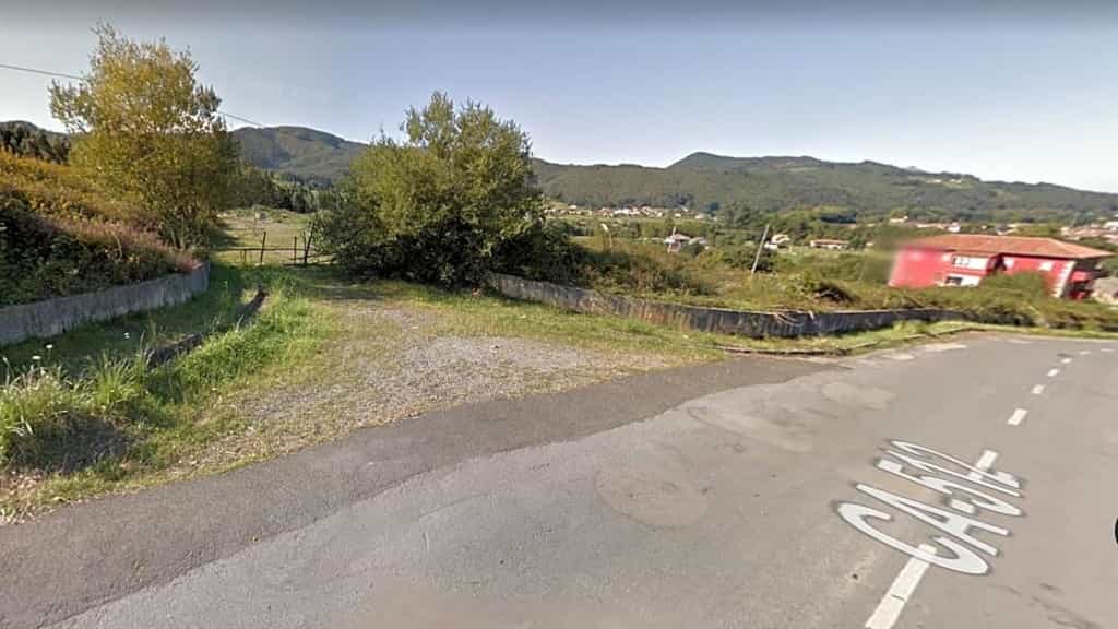 Tanah dalam El Puente, Cantabria 11692191