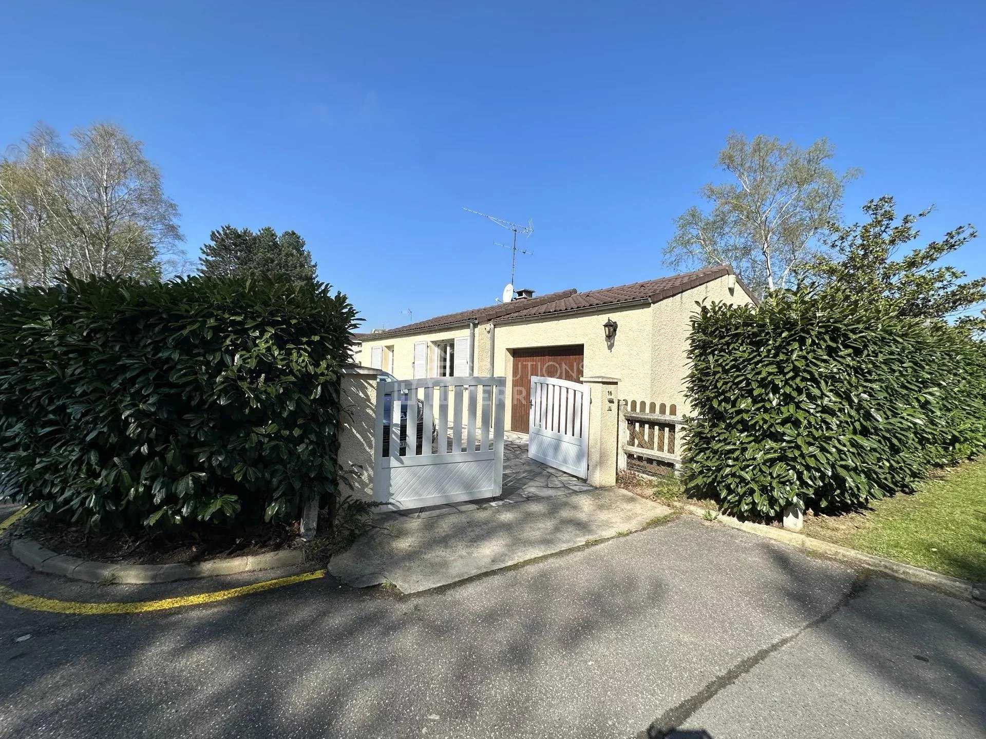 Residenziale nel Bouffémont, Val-d'Oise 11692245