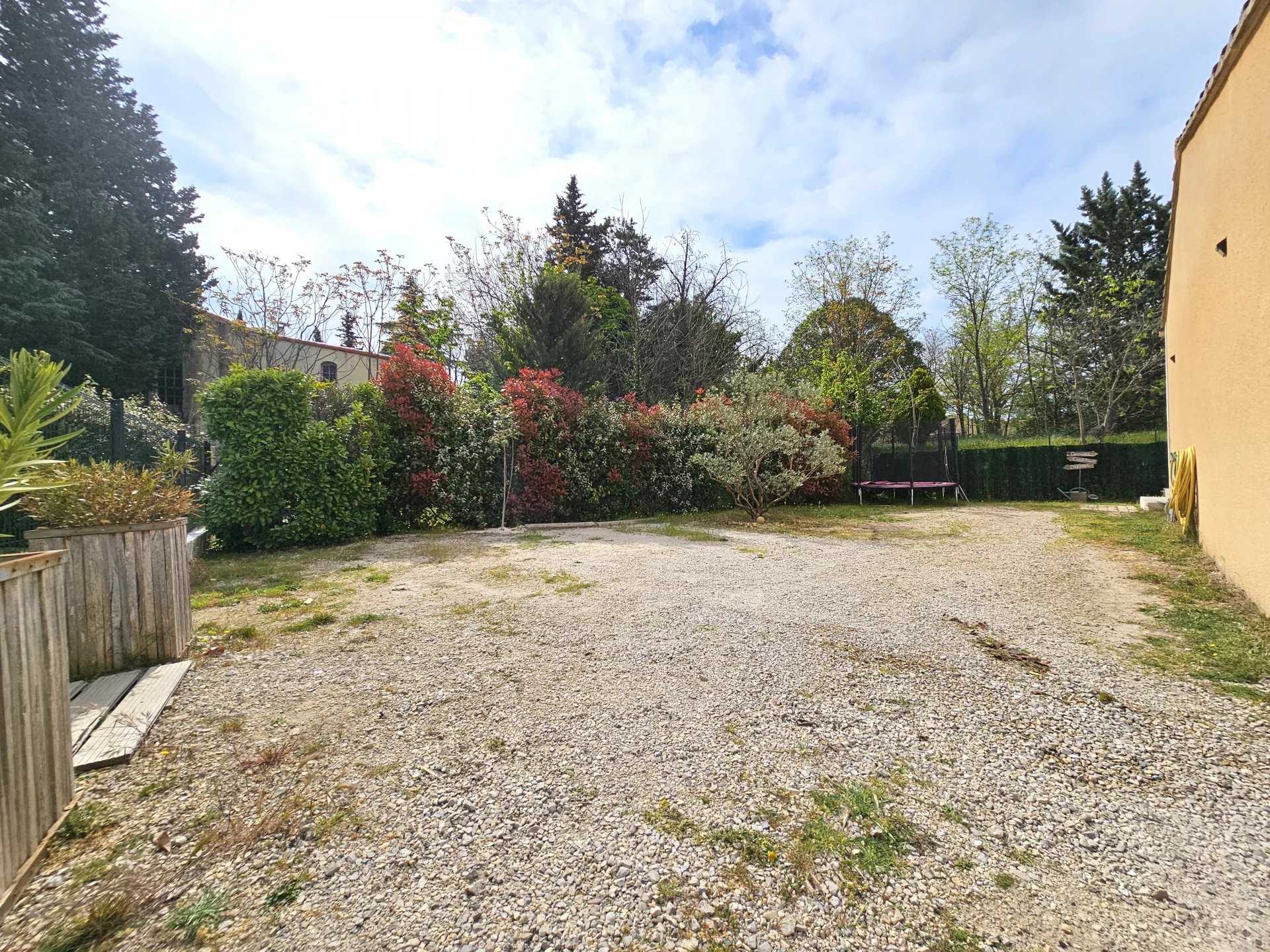 σπίτι σε Mallemort, Bouches-du-Rhône 11692246