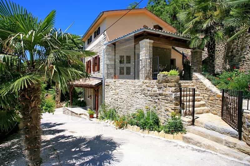 House in Oprtalj, Istarska Zupanija 11694591