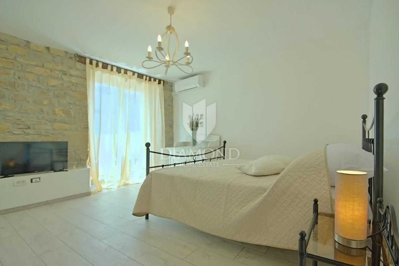 Casa nel Oprtalj, Istria County 11694592