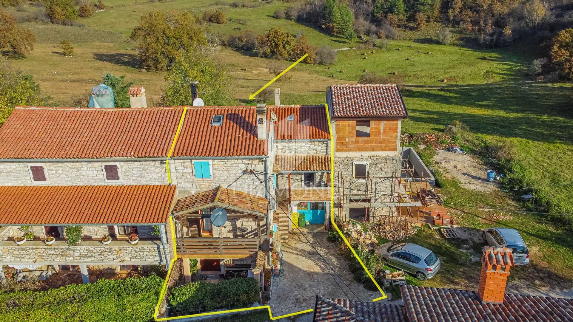 σπίτι σε Grožnjan, Istria County 11694717