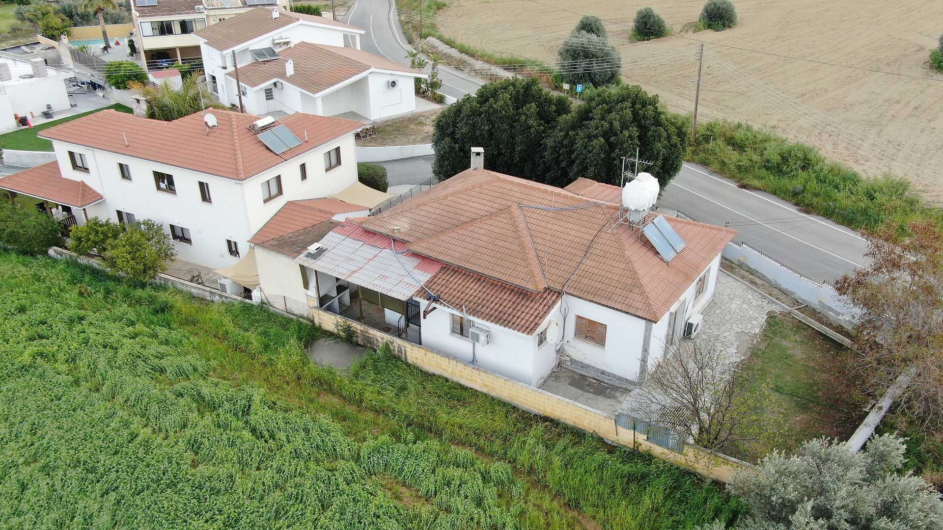 Rumah di Pera, Nicosia 11695299