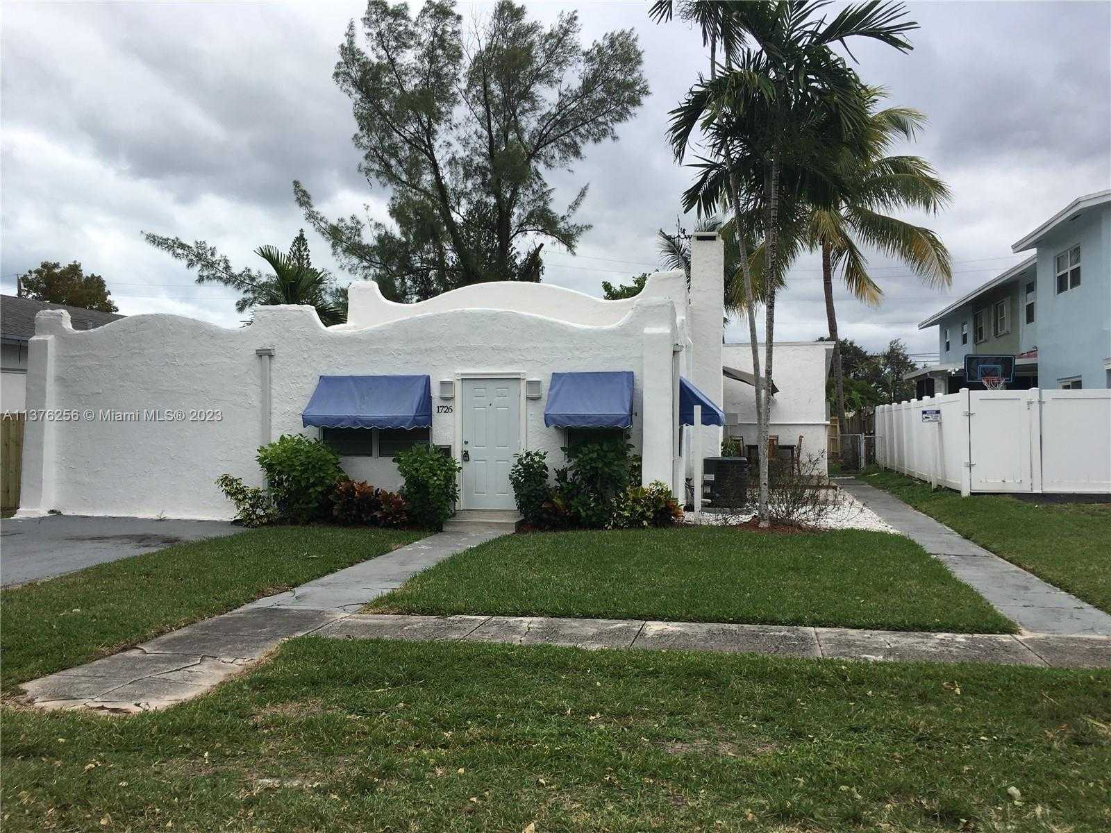 House in Hollywood, Florida 11695366