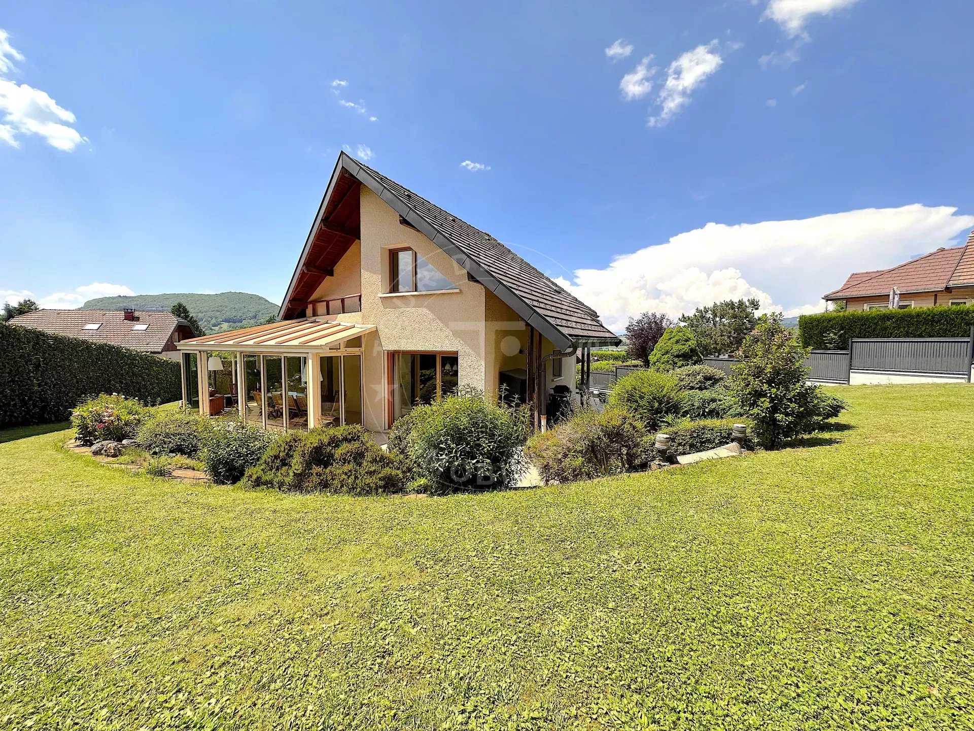 Huis in Villy-le-Pelloux, Auvergne-Rhône-Alpes 11695422