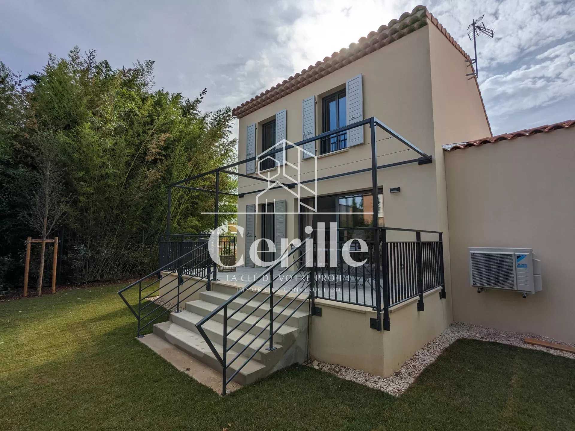 casa no Les Gervais, Provença-Alpes-Costa Azul 11695492