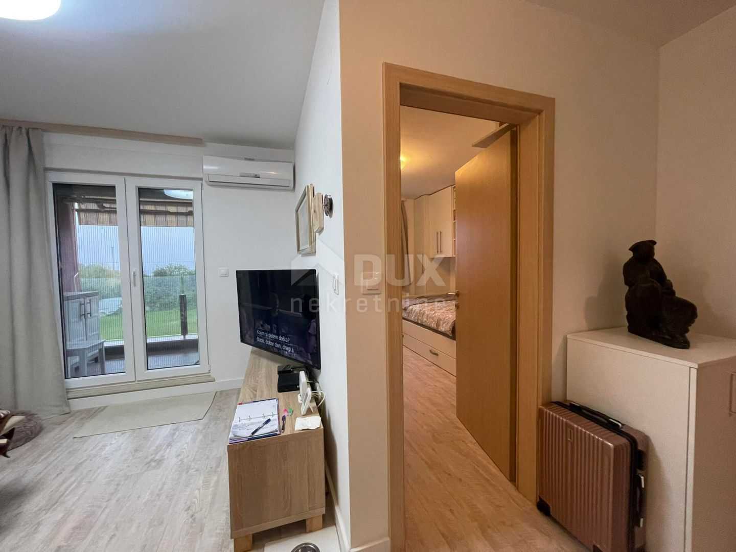 Condominium in Pula, Istarska Zupanija 11696345