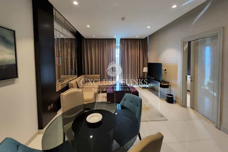 Condominium in Dubai, Dubai 11697103