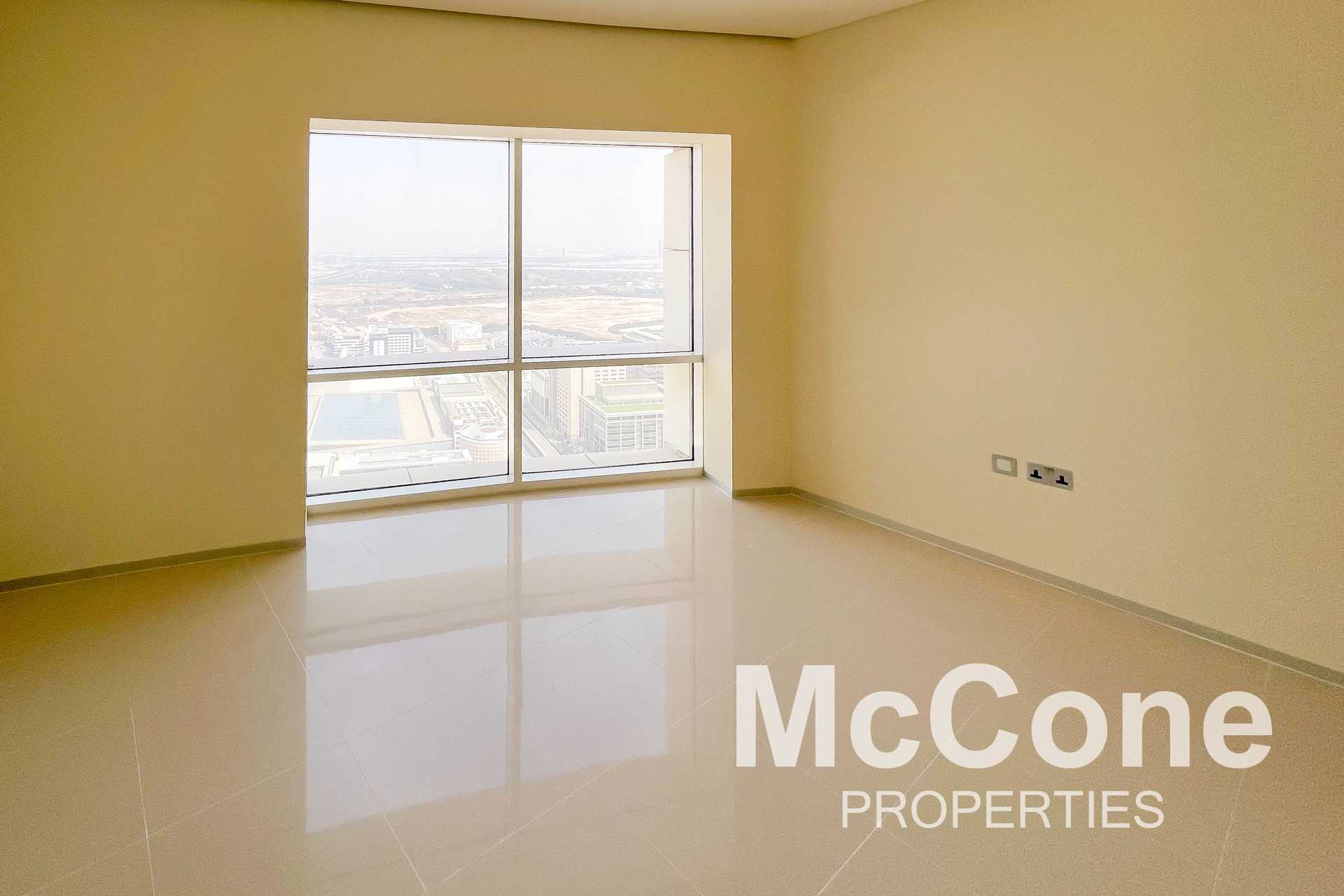 Condominium in Dubai, Dubayy 11697122