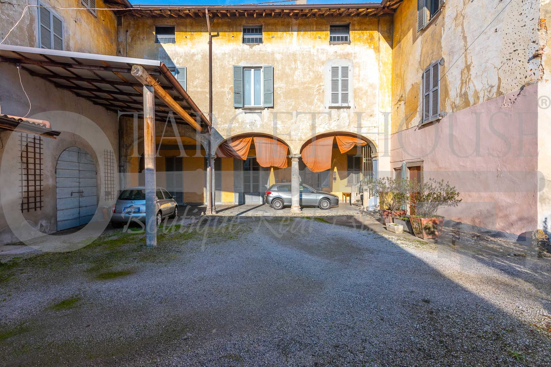 жилой дом в Sirone, Lombardy 11697177