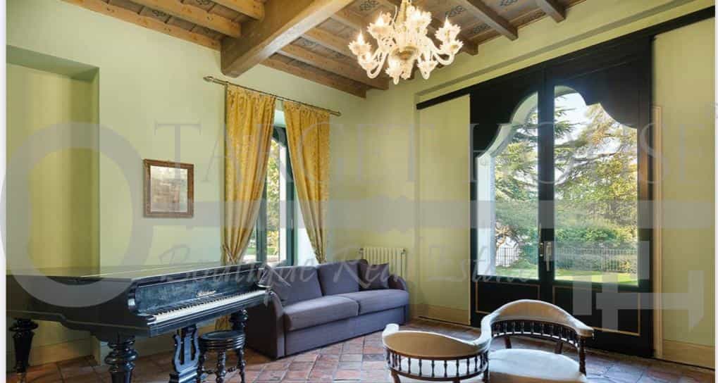 Hus i Blevio, Lombardy 11697186