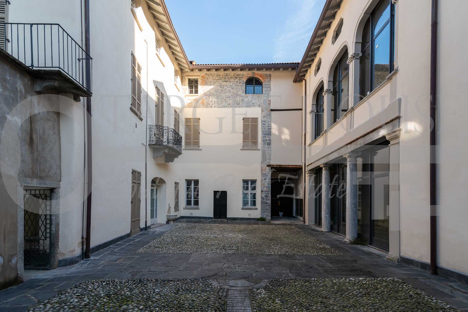 σπίτι σε Como, Lombardy 11697193