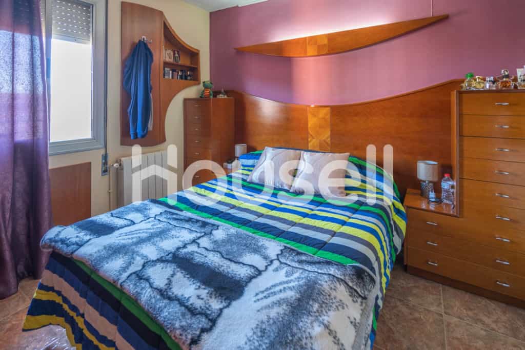 Condominium in Badalona, Catalonia 11697608