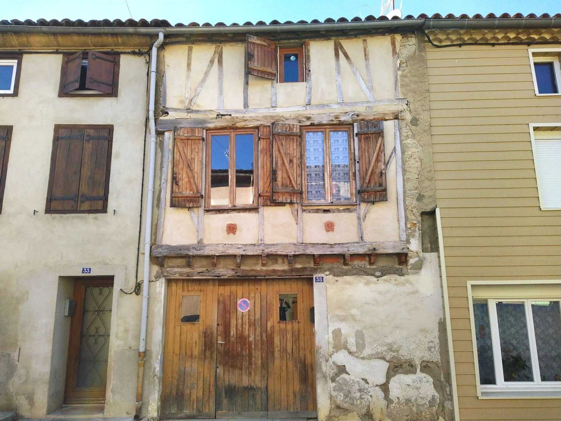 Talo sisään Sainte-Colombe-sur-l'Hers, Occitanie 11697676