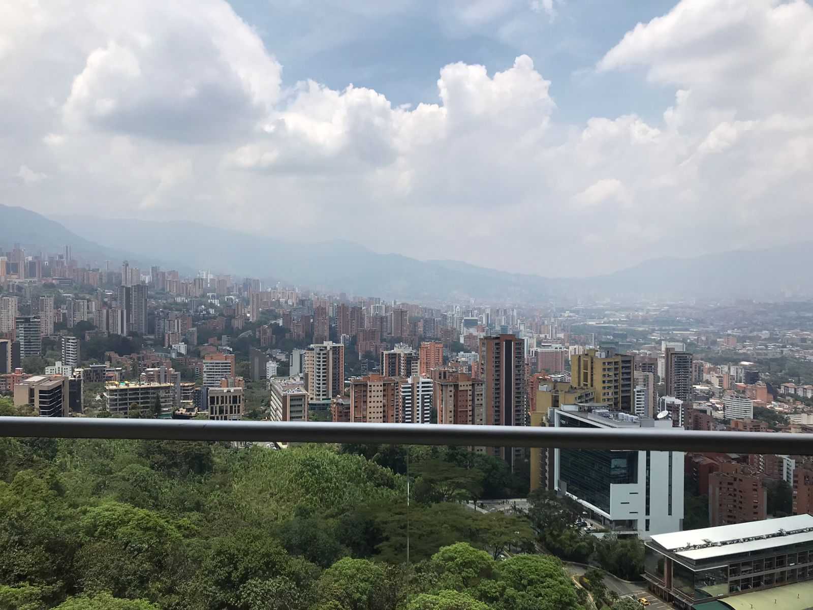 σπίτι σε Medellín, Carrera 32 11698066