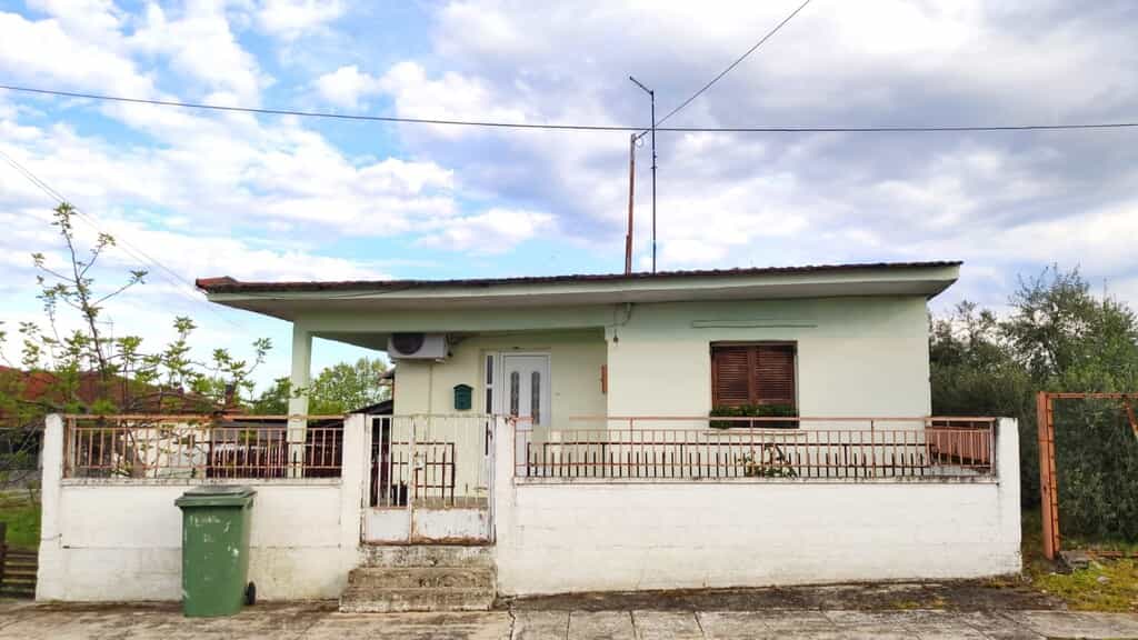 House in Dion, Kentriki Makedonia 11698698