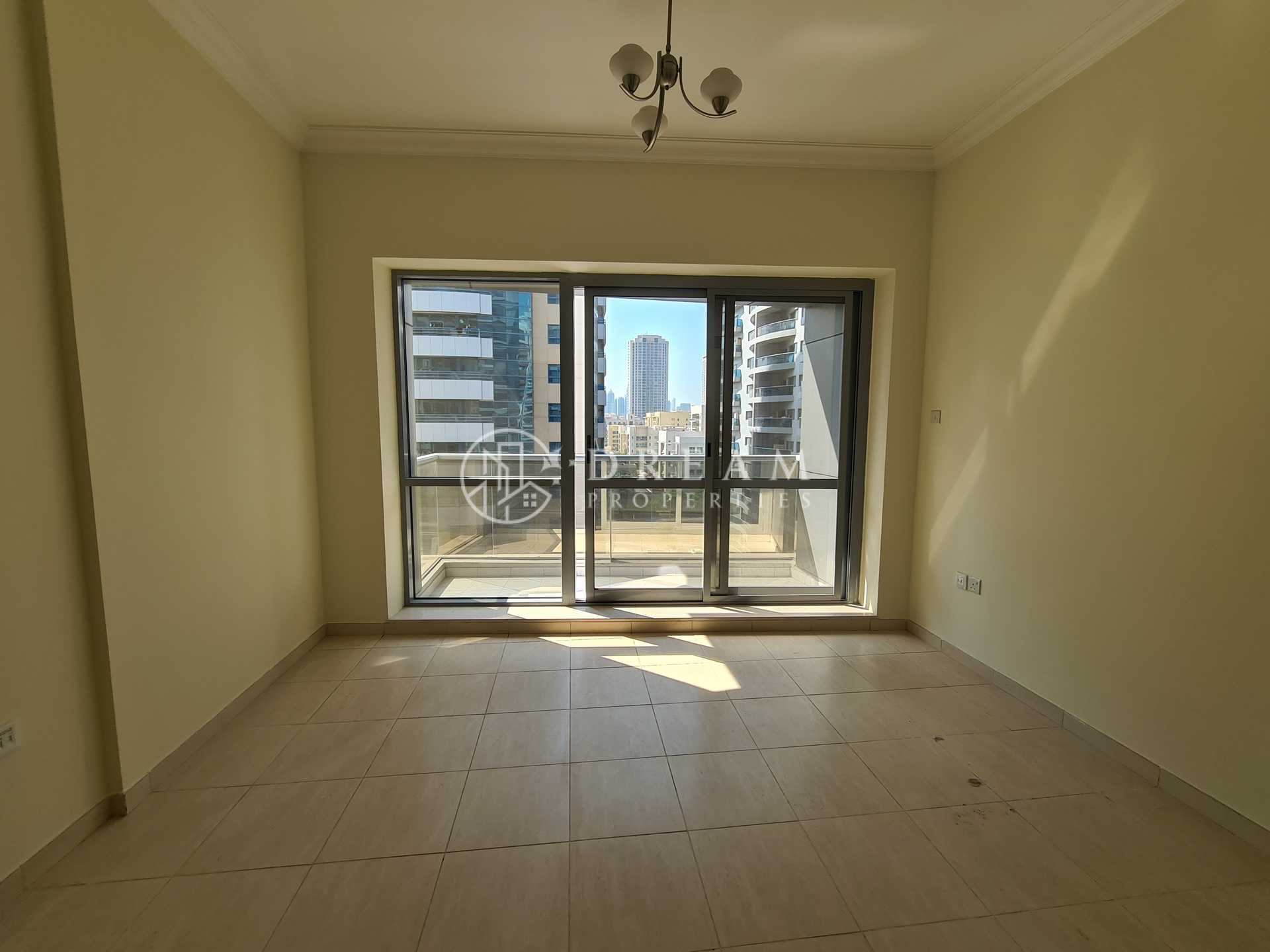 Condominium in Dubai, Dubayy 11699065