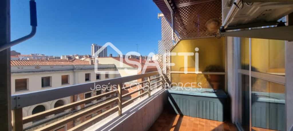 Eigentumswohnung im Logroño, La Rioja 11699266