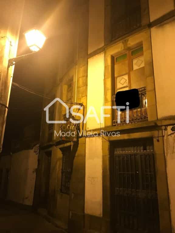 Eigentumswohnung im Santiago de Compostela, Galicien 11699270