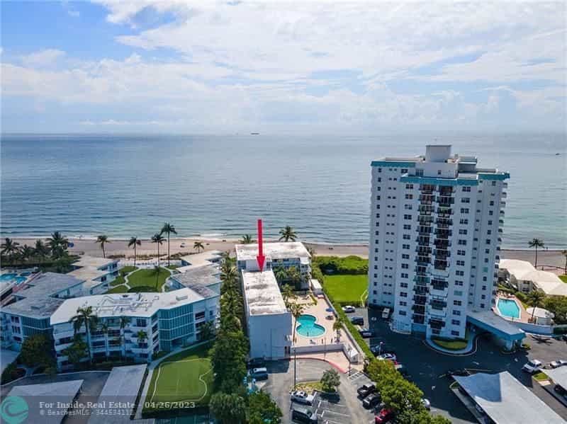 Condominium in Pompano-eilanden, Florida 11699344