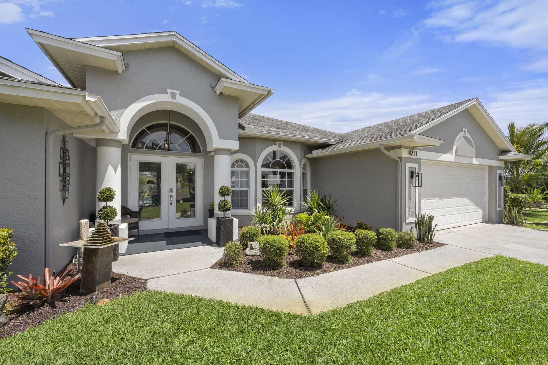 House in Port St. Lucie, Florida 11699351
