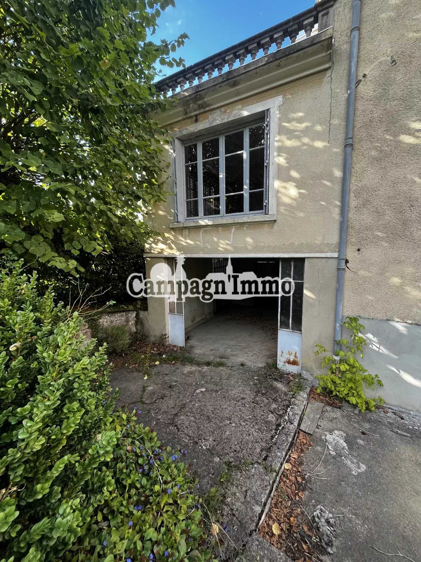 Hus i Saint-Romain-de-Popey, Auvergne-Rhone-Alpes 11699456