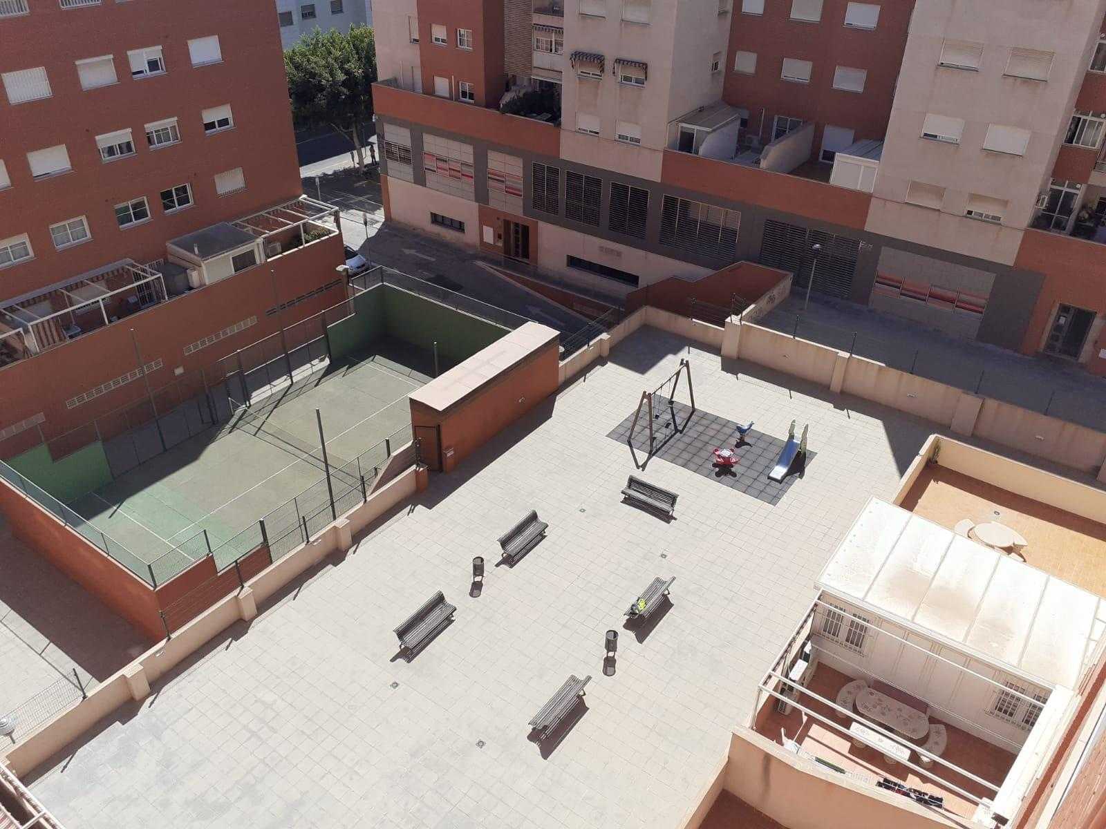 Condominio en Almería, Andalucía 11700383