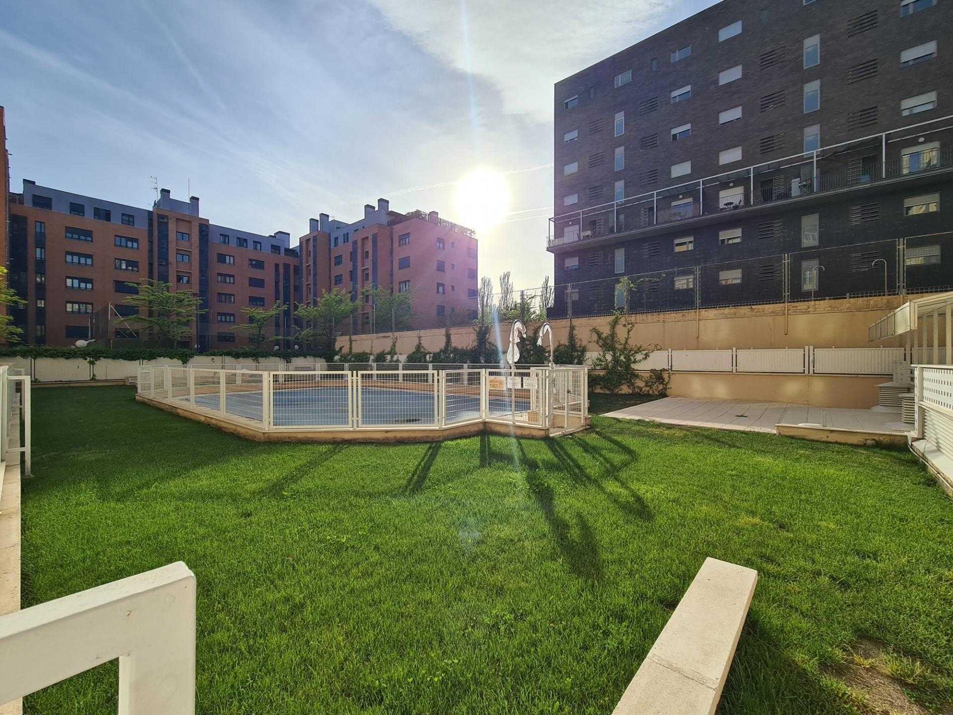 Condominium in Madrid, Comunidad de Madrid 11700390