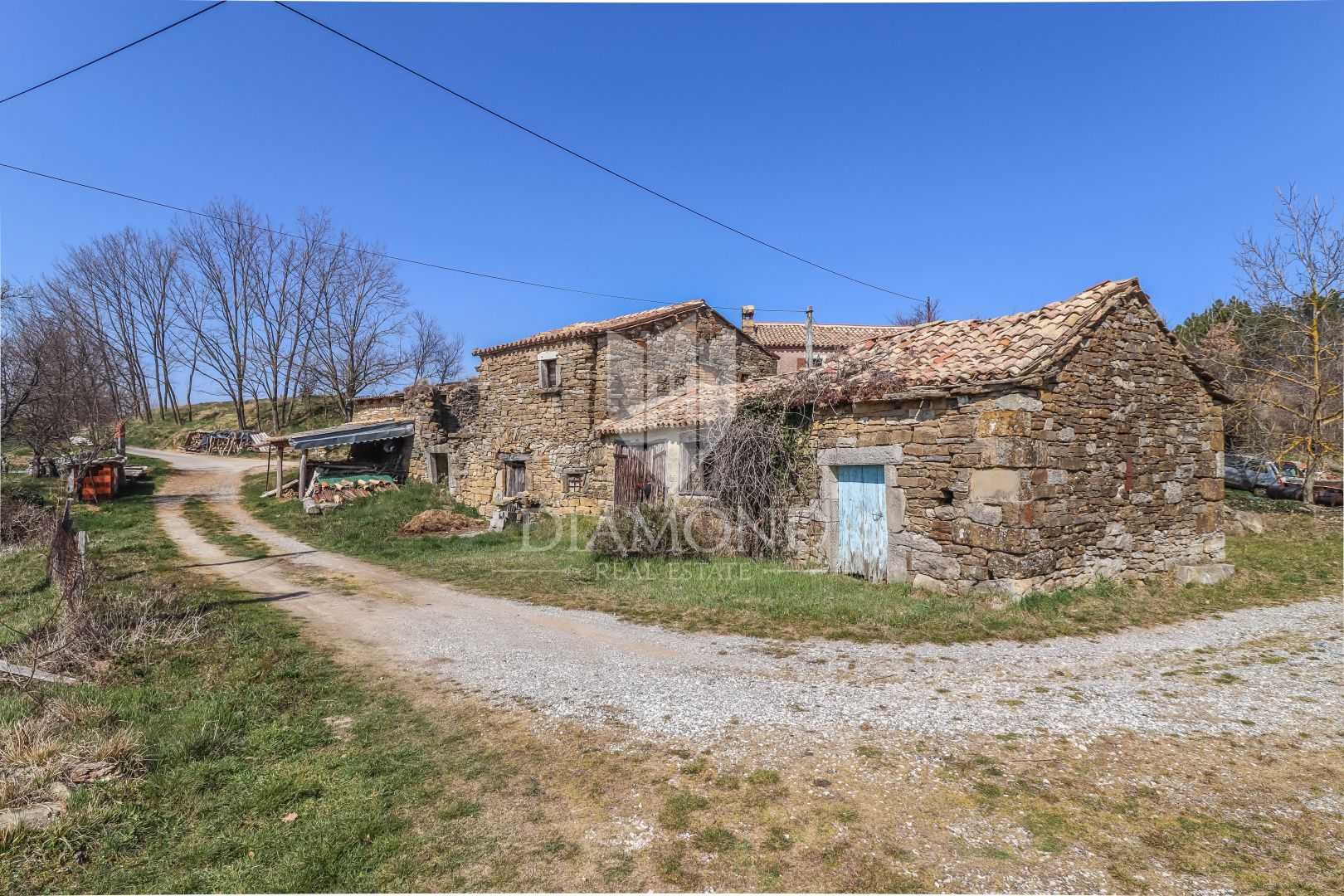 House in Cerovlje, Istria County 11700580