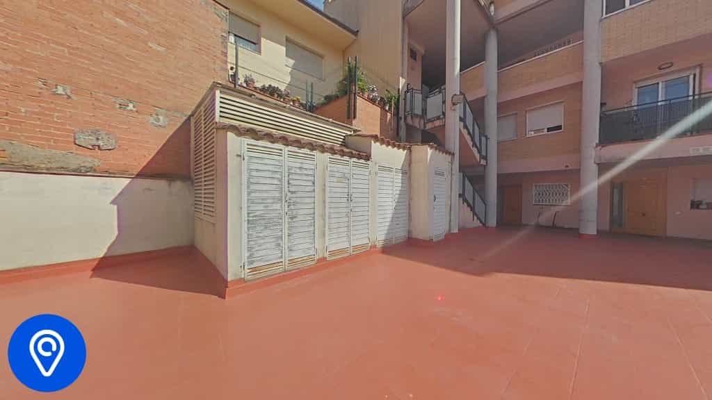 Hus i Rubí, Catalunya 11700726