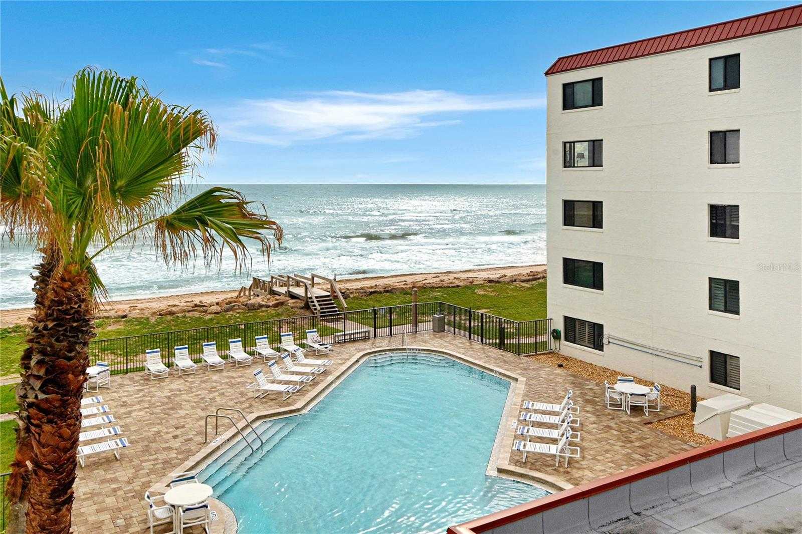 Condominium dans Bethune Beach, Florida 11700763