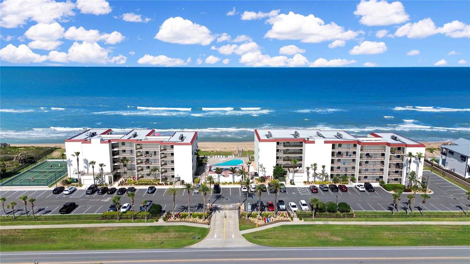 Condominio en Playa Béthune, Florida 11700763