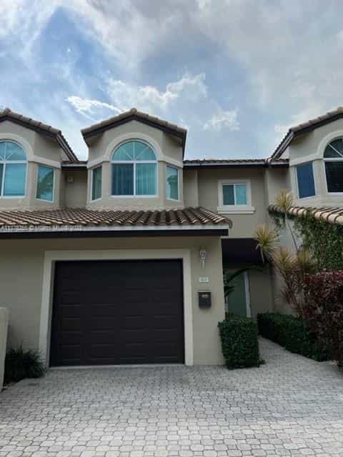 House in Fort Lauderdale, Florida 11700771