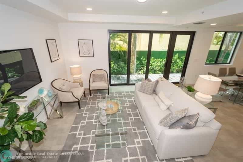 House in Fort Lauderdale, Florida 11700780