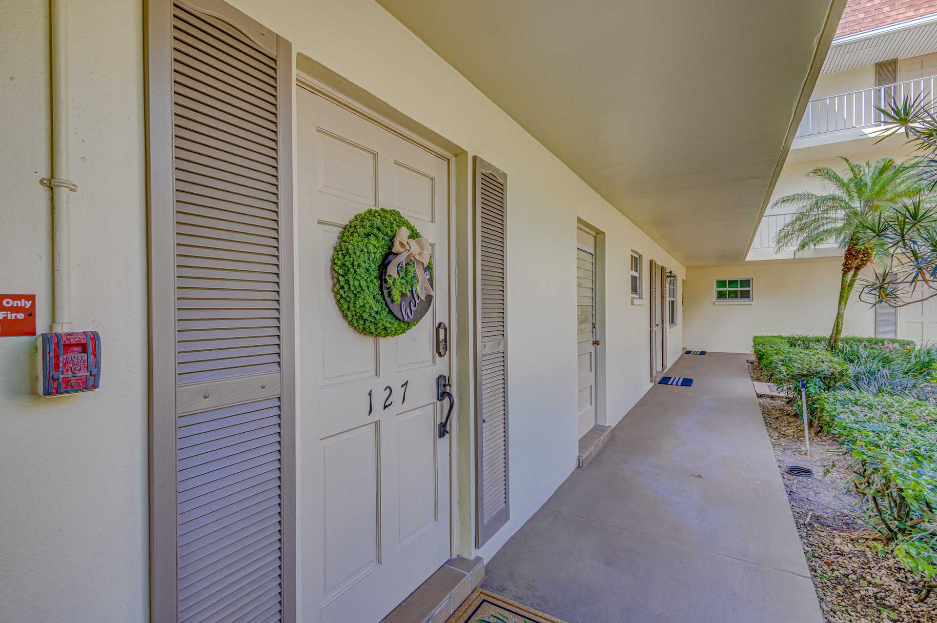 Condominium in Palm Beach-tuinen, Florida 11700787