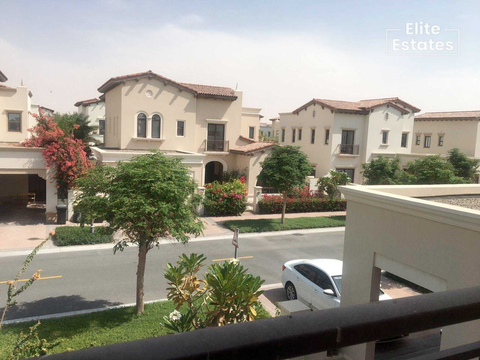 House in Dubai, Dubayy 11700961