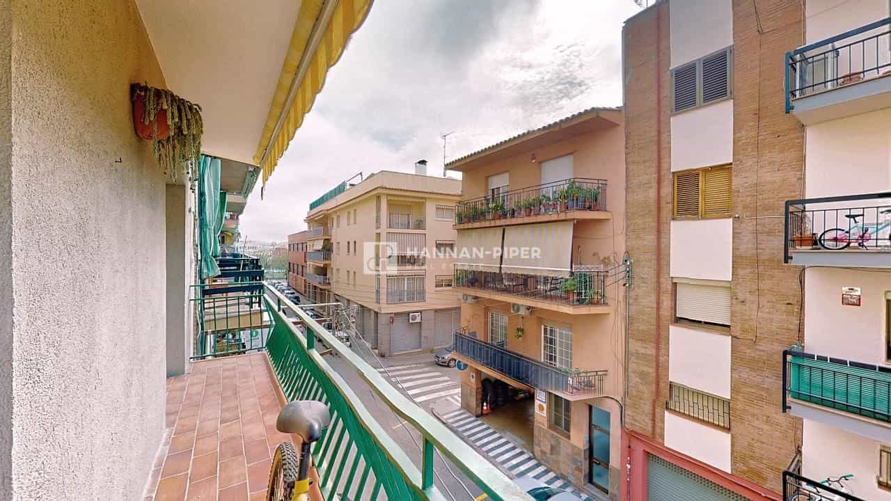 Condomínio no Mataró, Catalunya 11701119