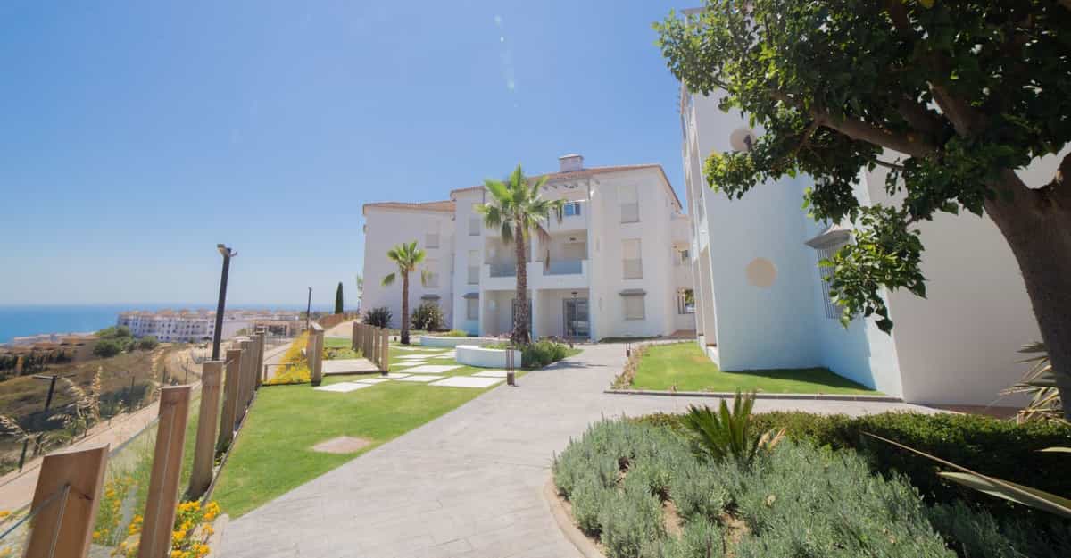 公寓 在 Manilva, Andalusia 11701349
