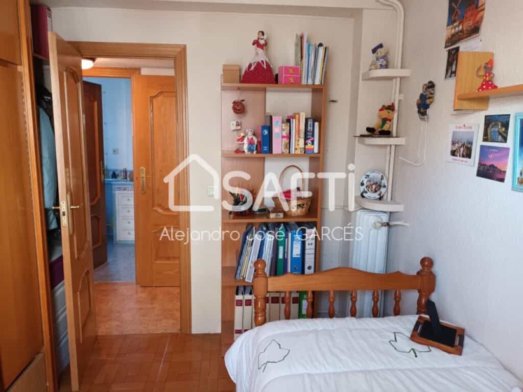 公寓 在 Móstoles, Comunidad de Madrid 11701358