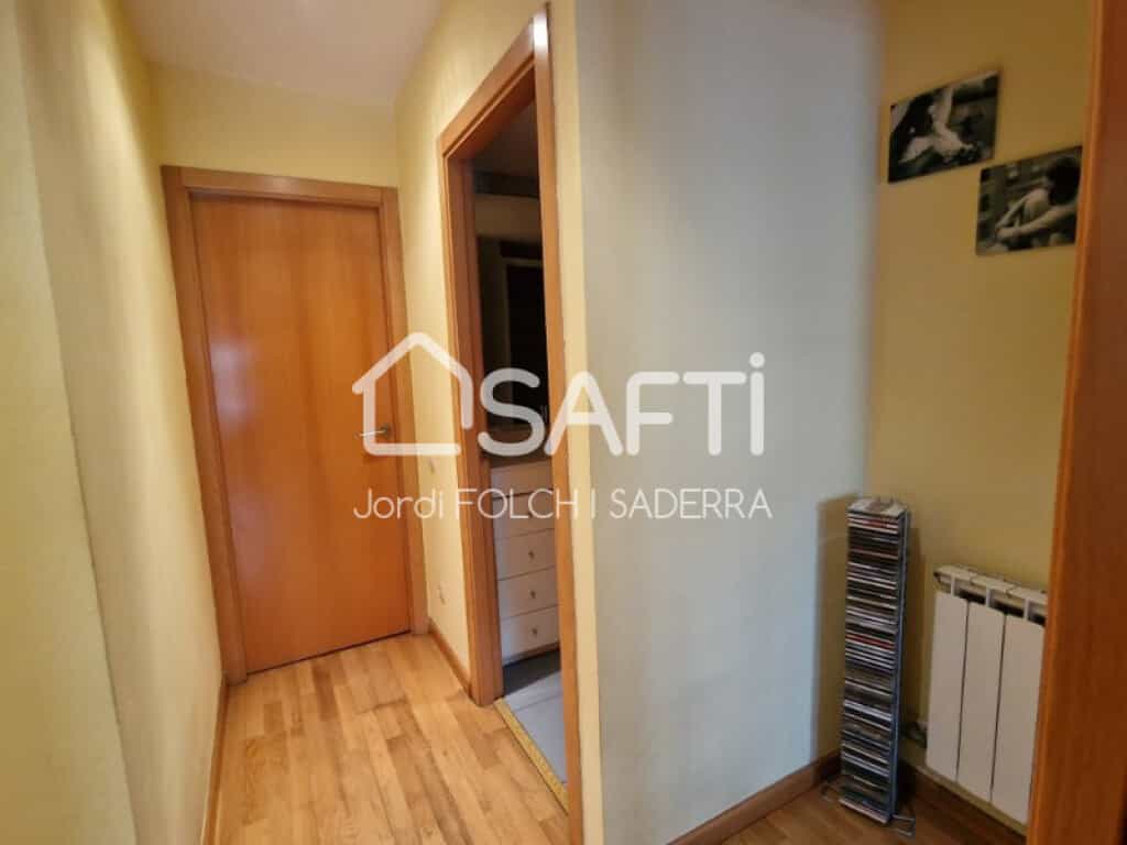 Condominium in Sabadell, Catalunya 11701367