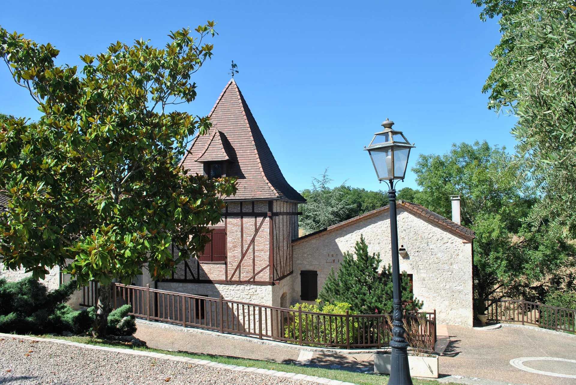 Hus i Agen, Nouvelle-Aquitaine 11701497